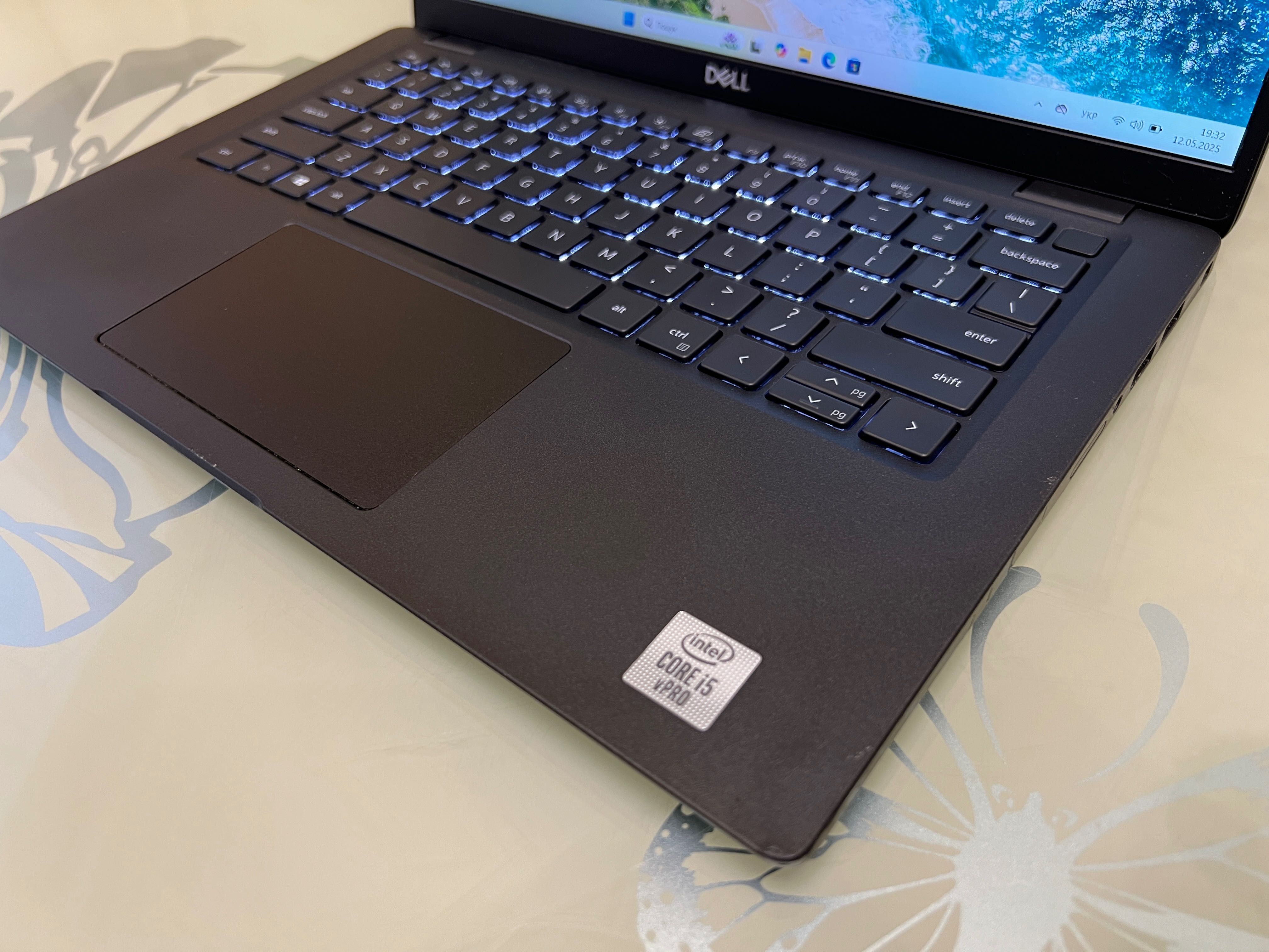 Dell 7410/i5 10310u /14" FullHD IPS/RAM 8gb/SSD 256gb NVMe