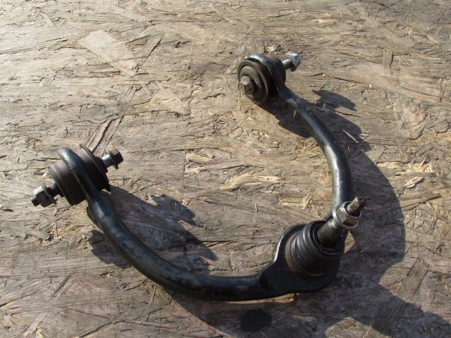 jeep commander i xh xk 5.7 hemi wahacz prawy przód górny