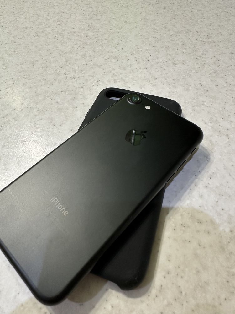 Iphone 7 акб 100%