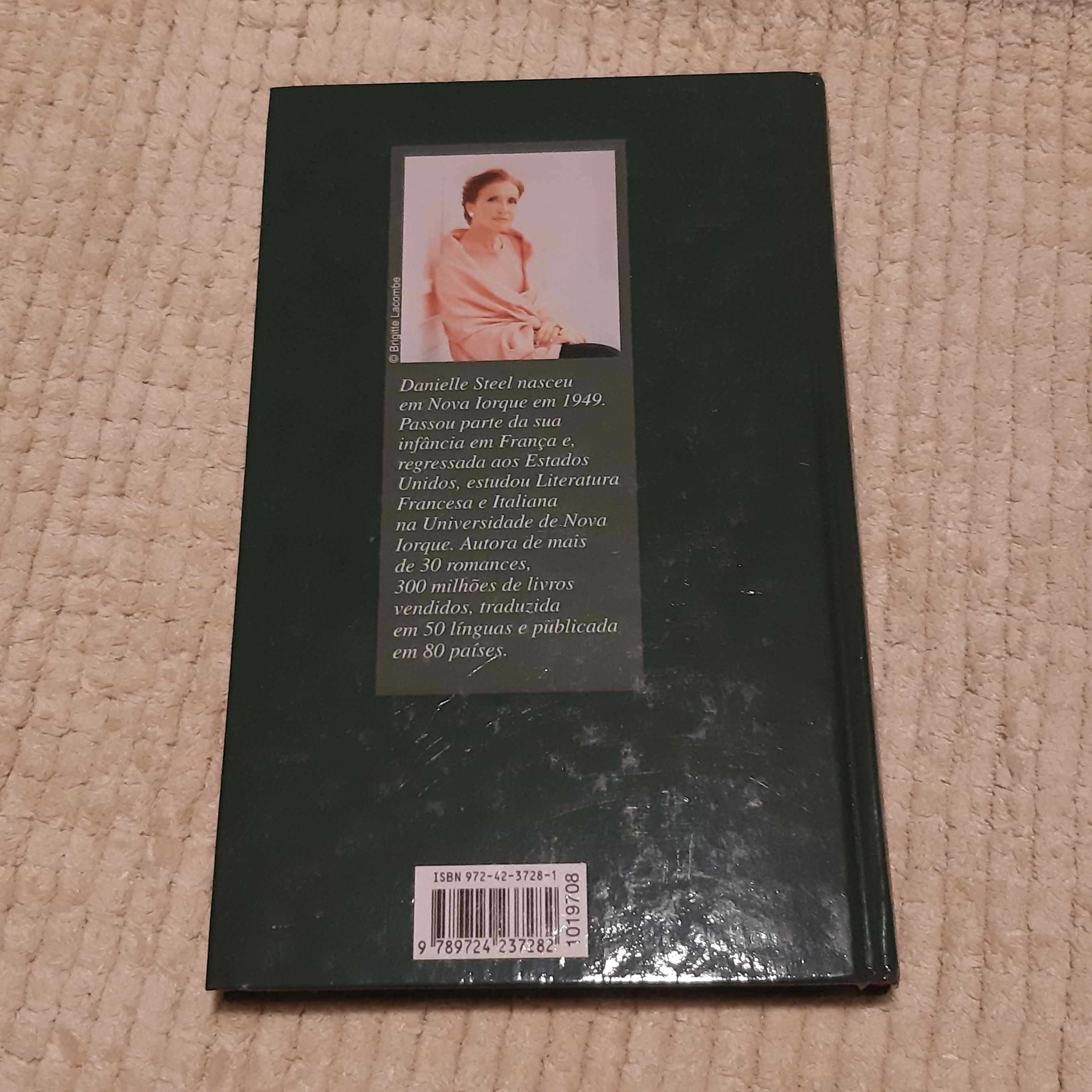 Livro: A Casa da Rua da Esperança - Danielle Steel