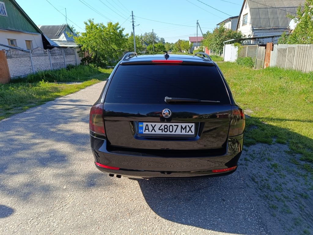 Продам Skoda Octavia A5 1.8 tsa