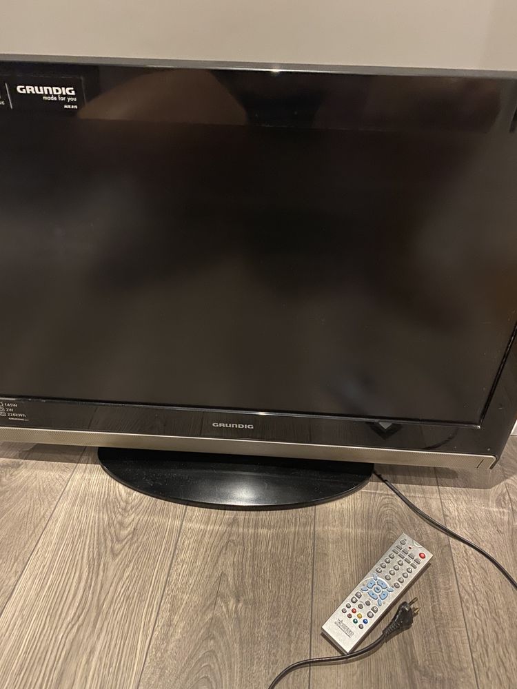 Telewizor LCD Grundig  TV 32 cale