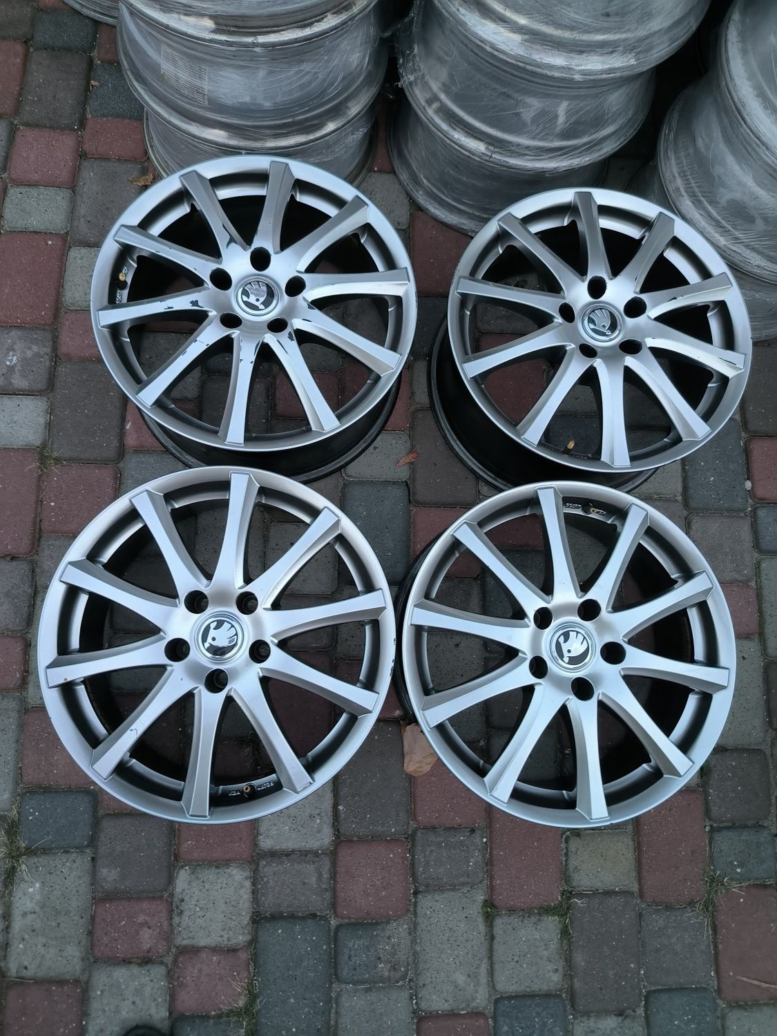 Felgi aluminiowe 17 Skoda Karoq Kodiaq  5x112