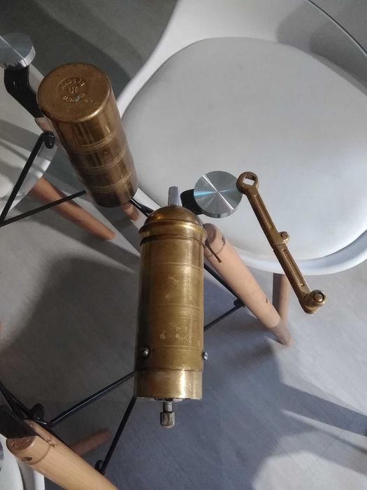 Sprzedam Sprawny Młynek Kolekcjonerski Mosiężny Okazja Polecam