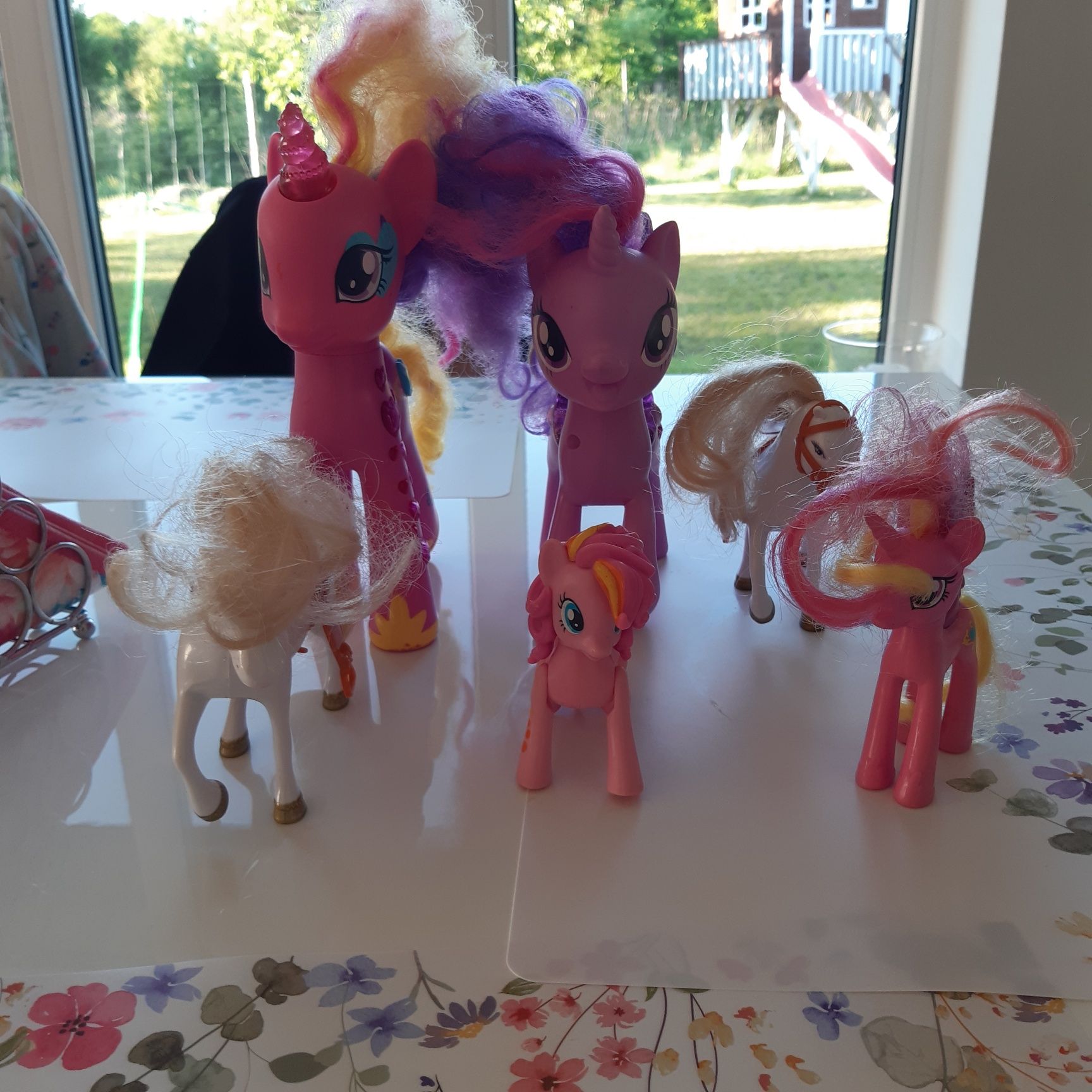 Zabawki kucyki Pony Koniki