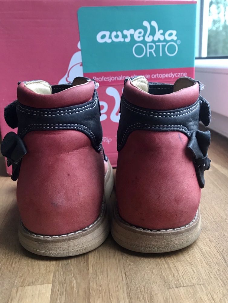 Buty ortopedyczne Aurelka Orto rozmiar 24 klin przyśrodkowy 7 mm
