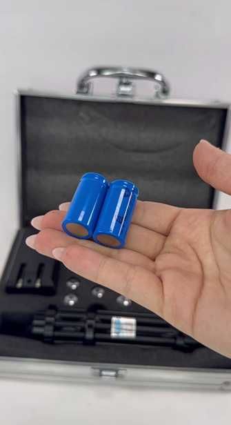 лазерная указка с очками в кейсе луч синий мощный промінь прожигающий