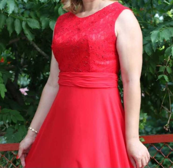 Продается платье вечернее