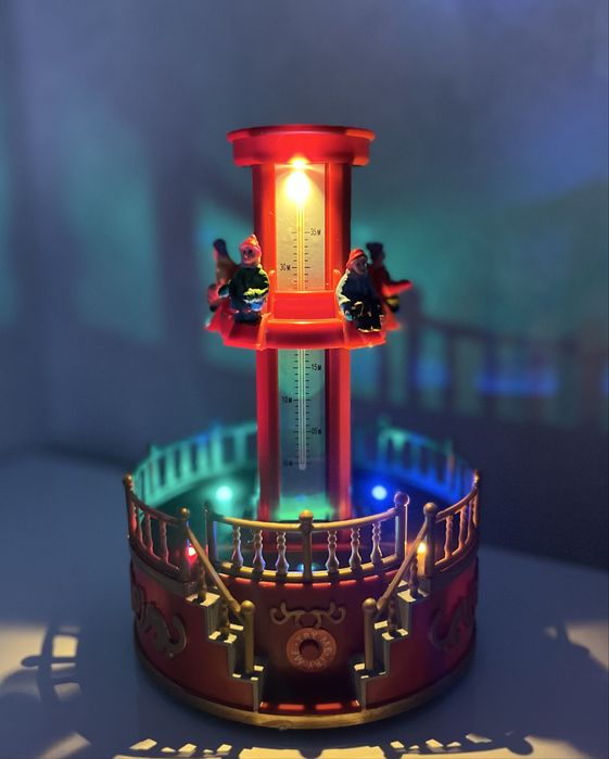 Різдвяна інсталяція «Карусель» Ідеальний подарунок та новорічний декор