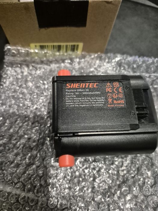 Nowy akumulator do urządzeń Gardena BLi-18