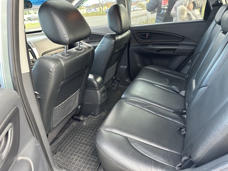 Продам Хюндай Туксон 2008 г 4 WD