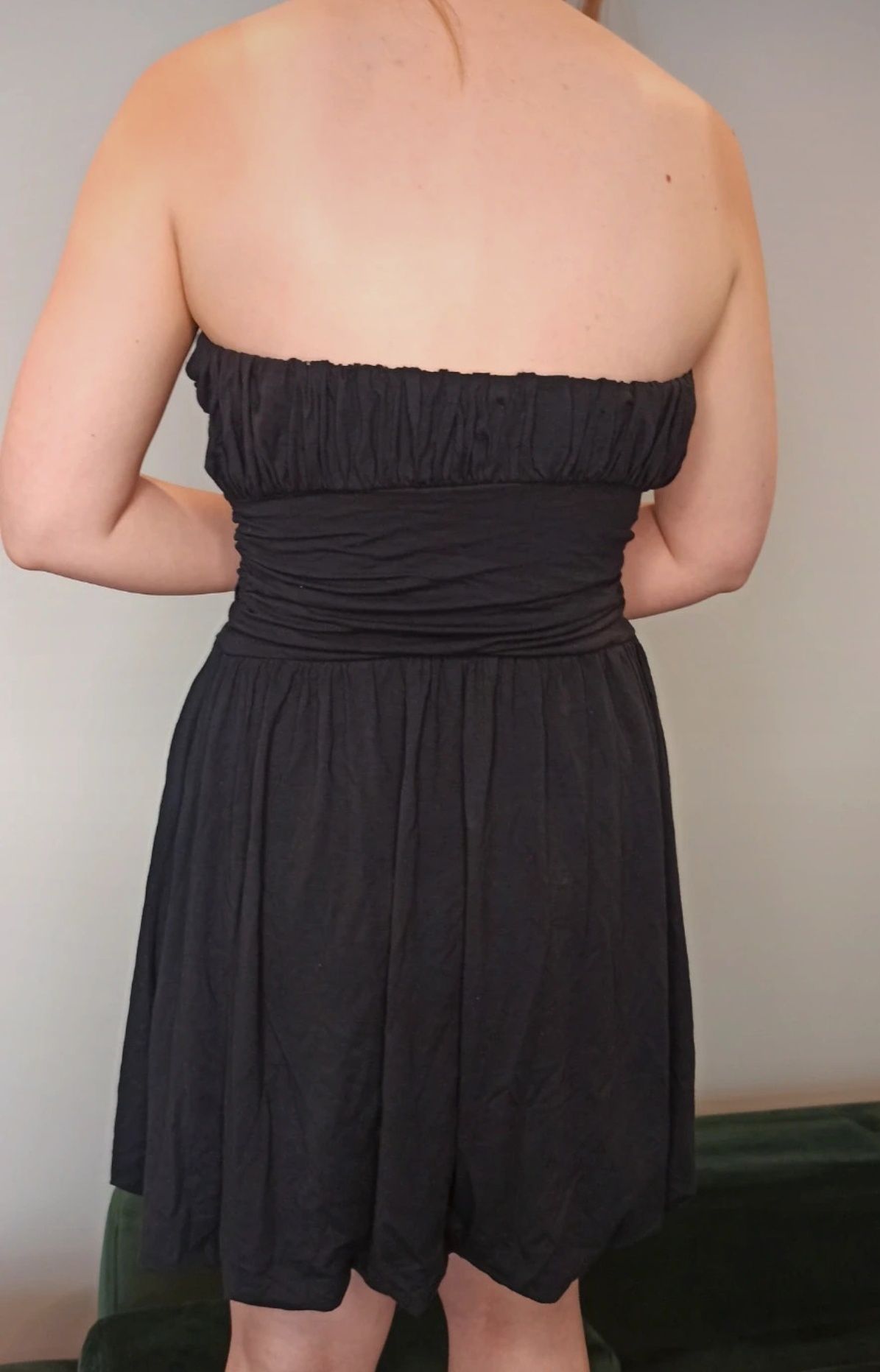 Czarna sukienka Topshop