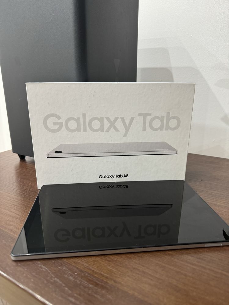 Samsung Tab A8 biały