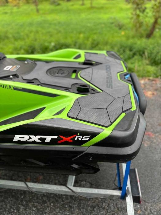 Mota de Agua Seadoo RXT-X 300