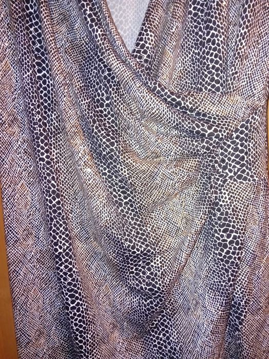 Sukienka komunia wesele kopertowy dekolt elastyczna dopasowana 48 50