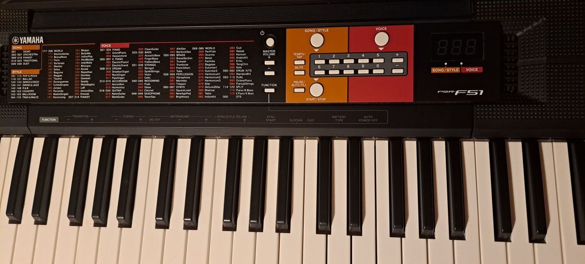 Teclado PSR F51 - Yamaha