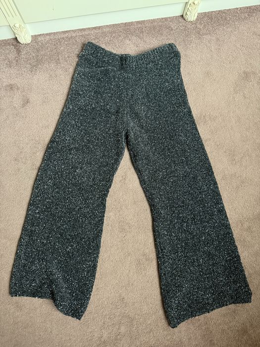 Теплі вʼязані штани In the style