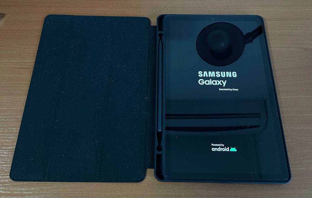 Tablet SAMSUNG Galaxy Tab S6 Lite (c/ S Pen, Capa e Película)