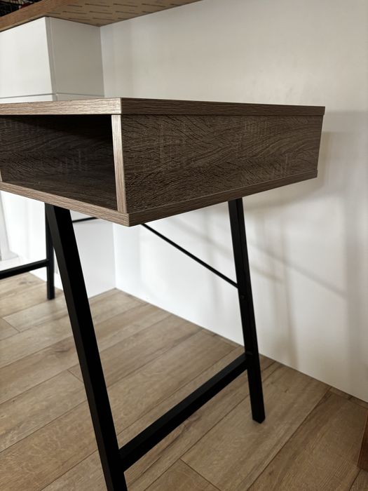 Biurko ABBETVED Jysk Używane