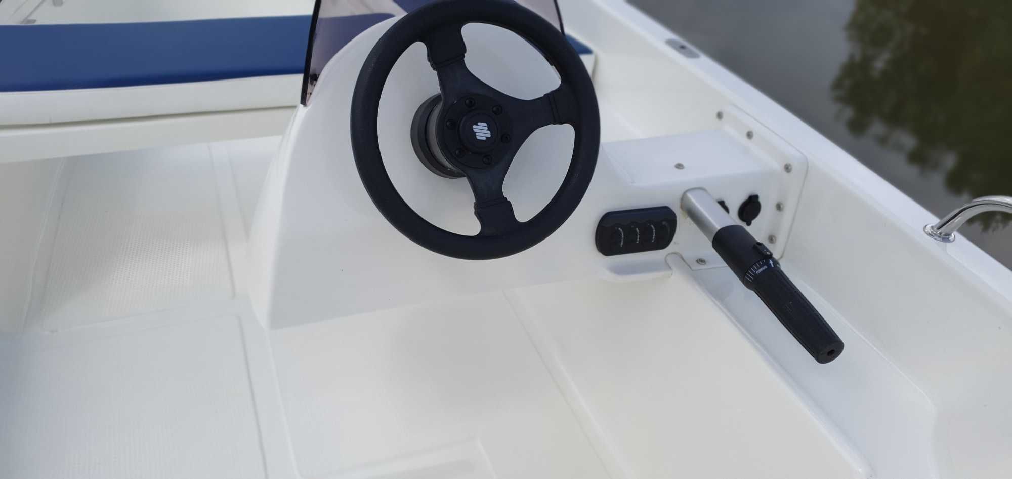 Łódź - motorówka DREAMLINE 430, solar, elektryk bez uprawnień