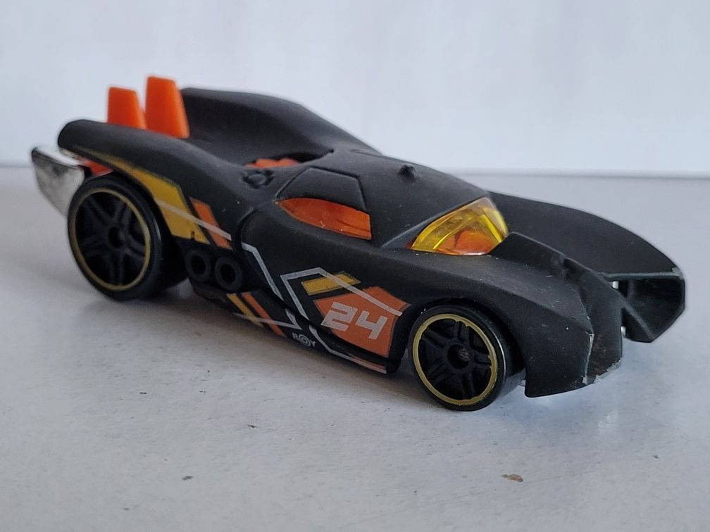 Autko Prototype H-24 Hot Wheels kosmiczne