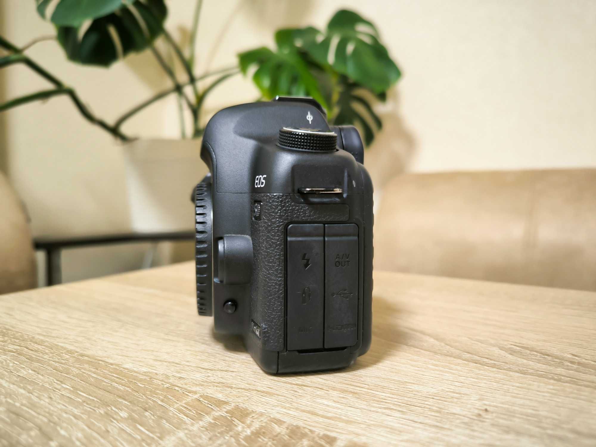 Canon 5D Mark II body ! Пробег 20к ! Отличнейшее состояние !