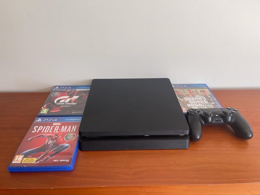 Playstation 4 com jogos