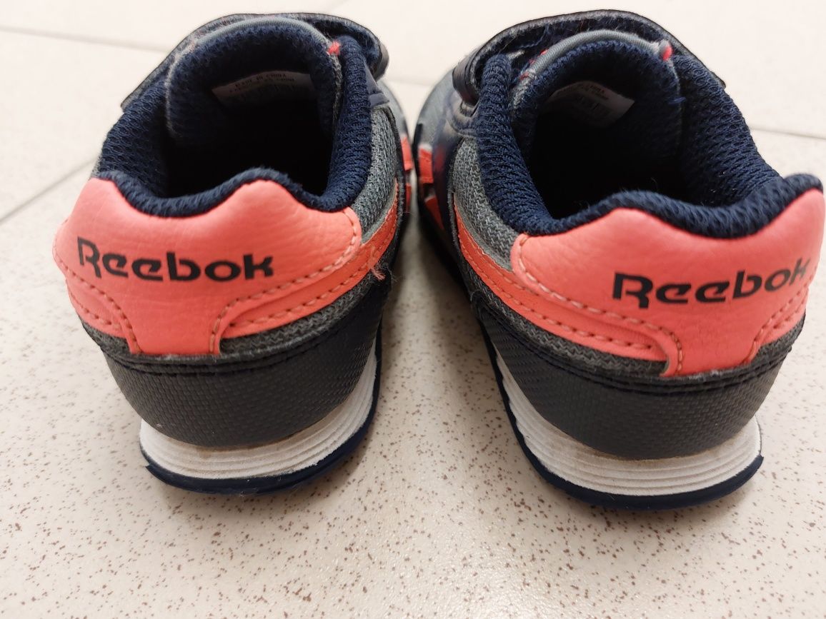 Buty sportowe reebok r 22