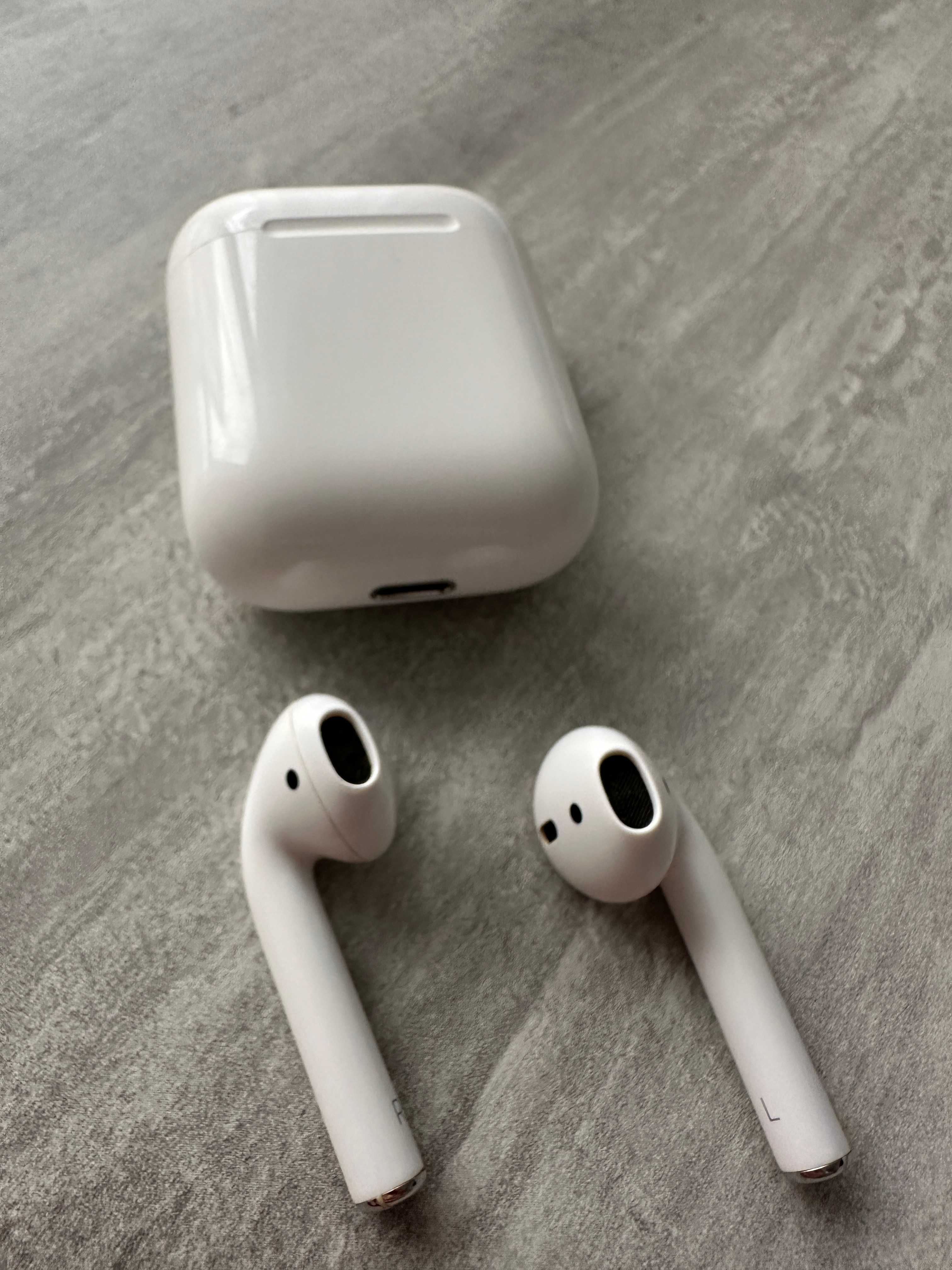 Apple Airpods 1 wireless