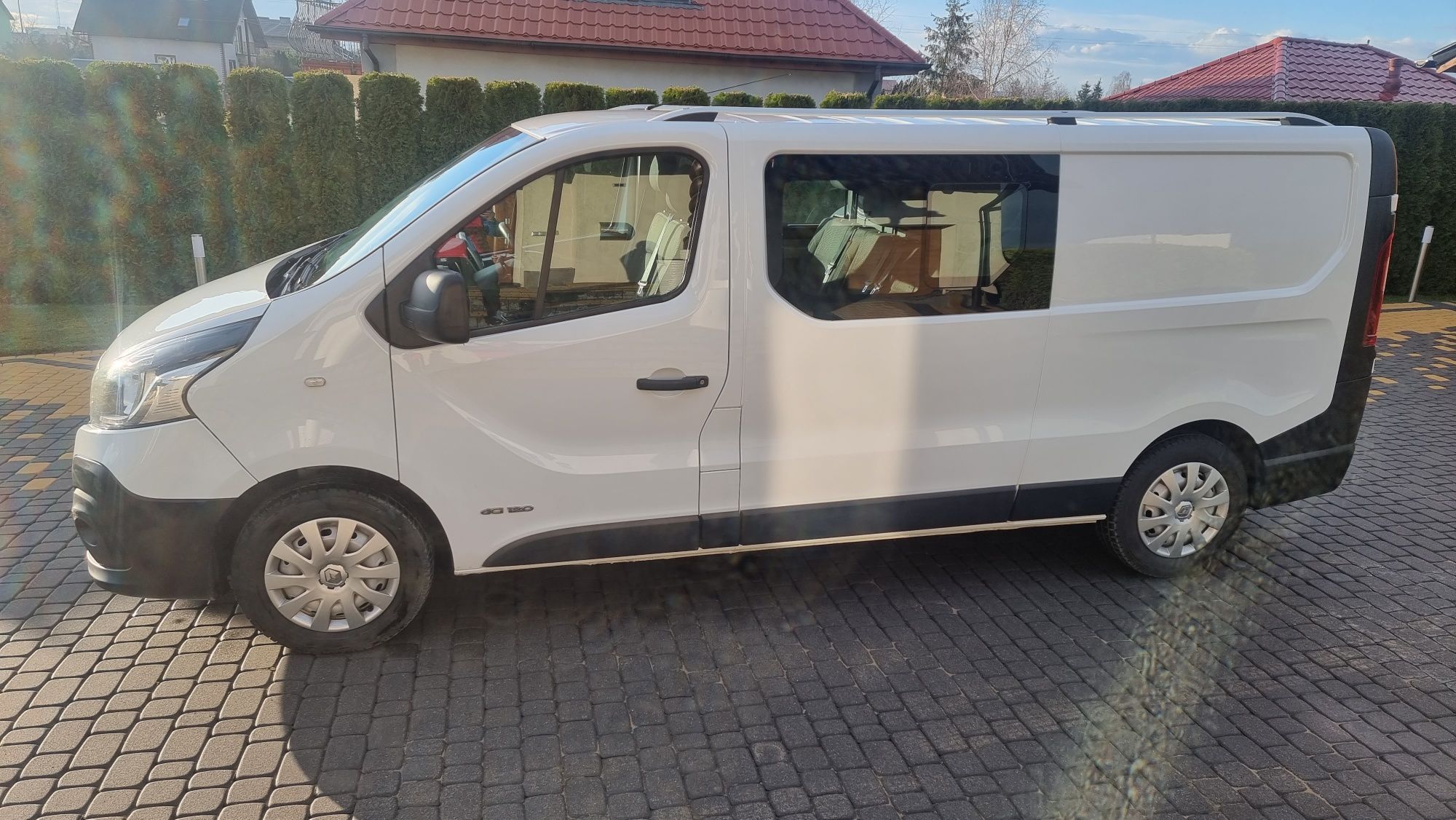 Renault Trafic III Brygadówka, Holenderka, Doka