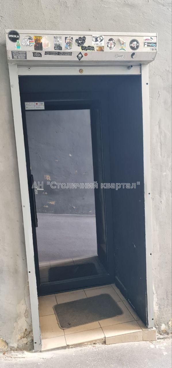 Центр, Майдан, 70м2 під Салон/Шоу-рум/Школу/Офіс/ХудожнюМайстерню.