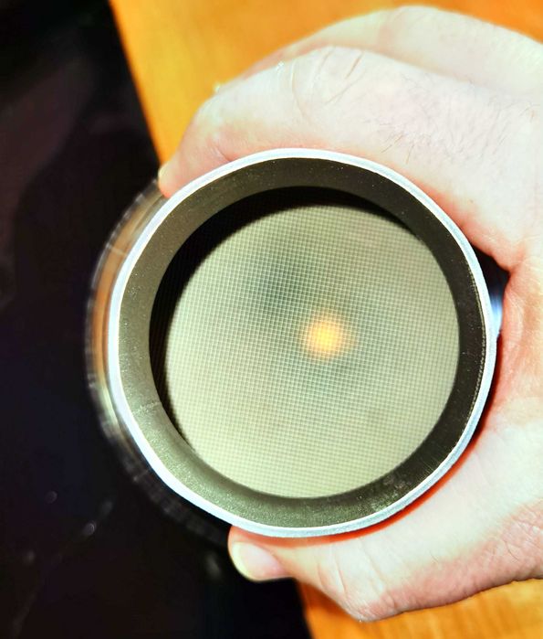 Catalisador universal de elevado débito