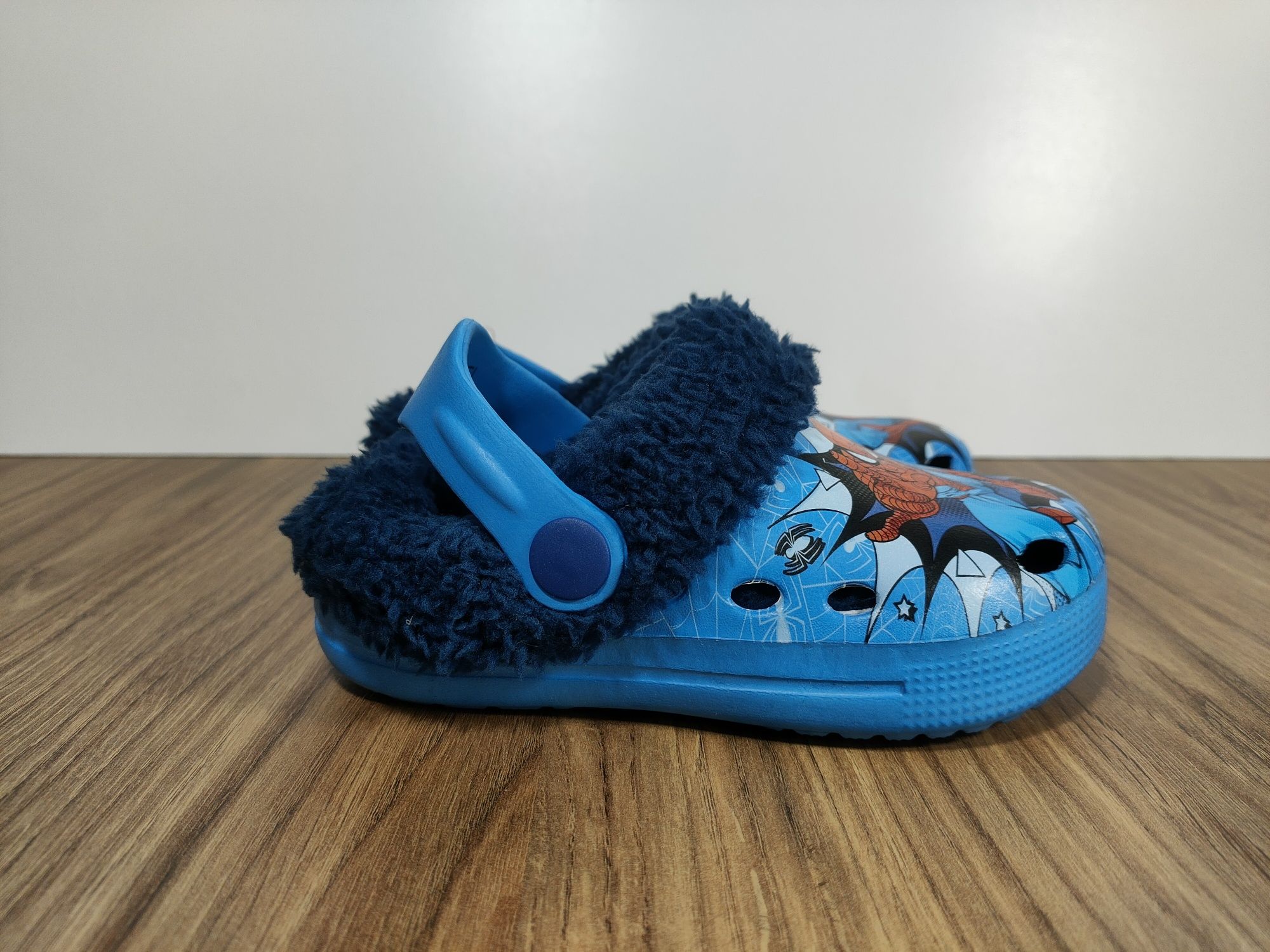 Buty klapki Marvel Spider-Man dziecięce r. 24 - 25 16cm