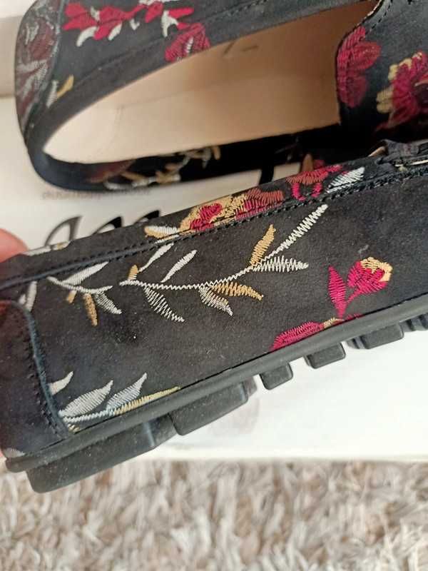 Nowe mokasyny zapato skórzane kwiaty rozmiar 37