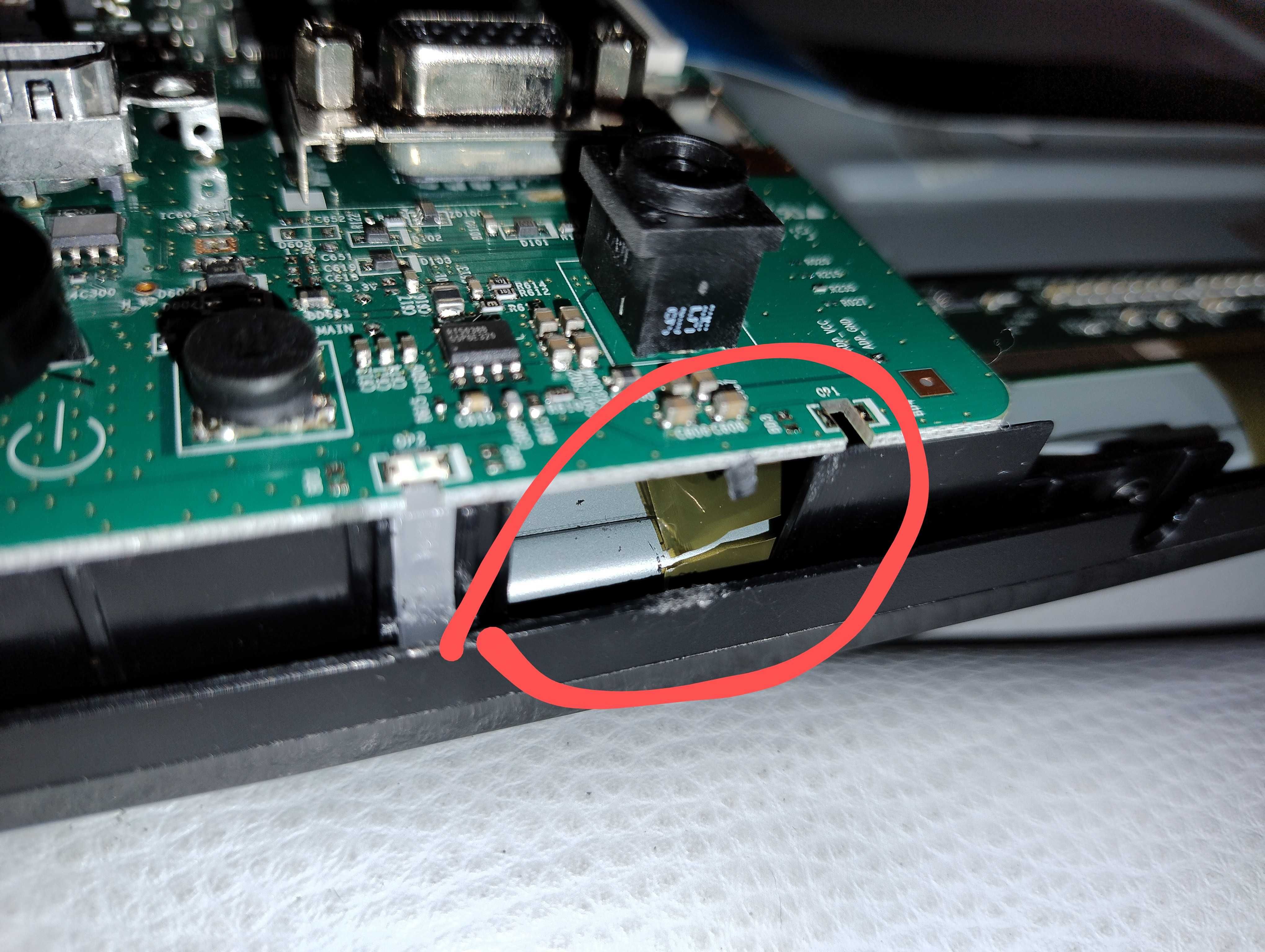 Monitor Samsung S24F356FHU - uszkodzony