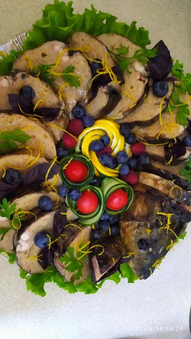 Домашние замороженные полуфабрикаты, готовая еда и выпечка