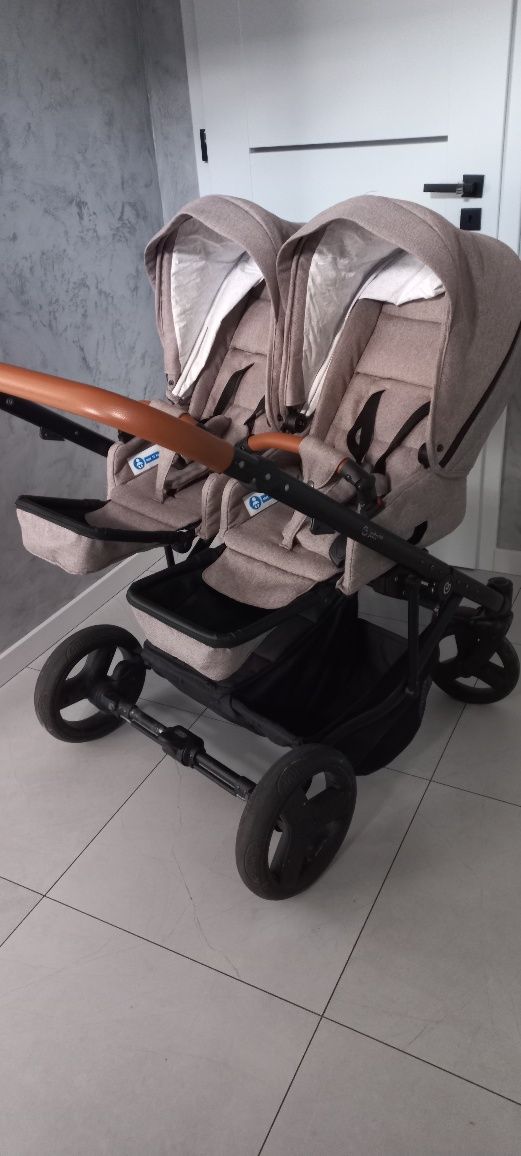 Wózek 2w1 bliźniaczy, Rok po roku Jedo Duo