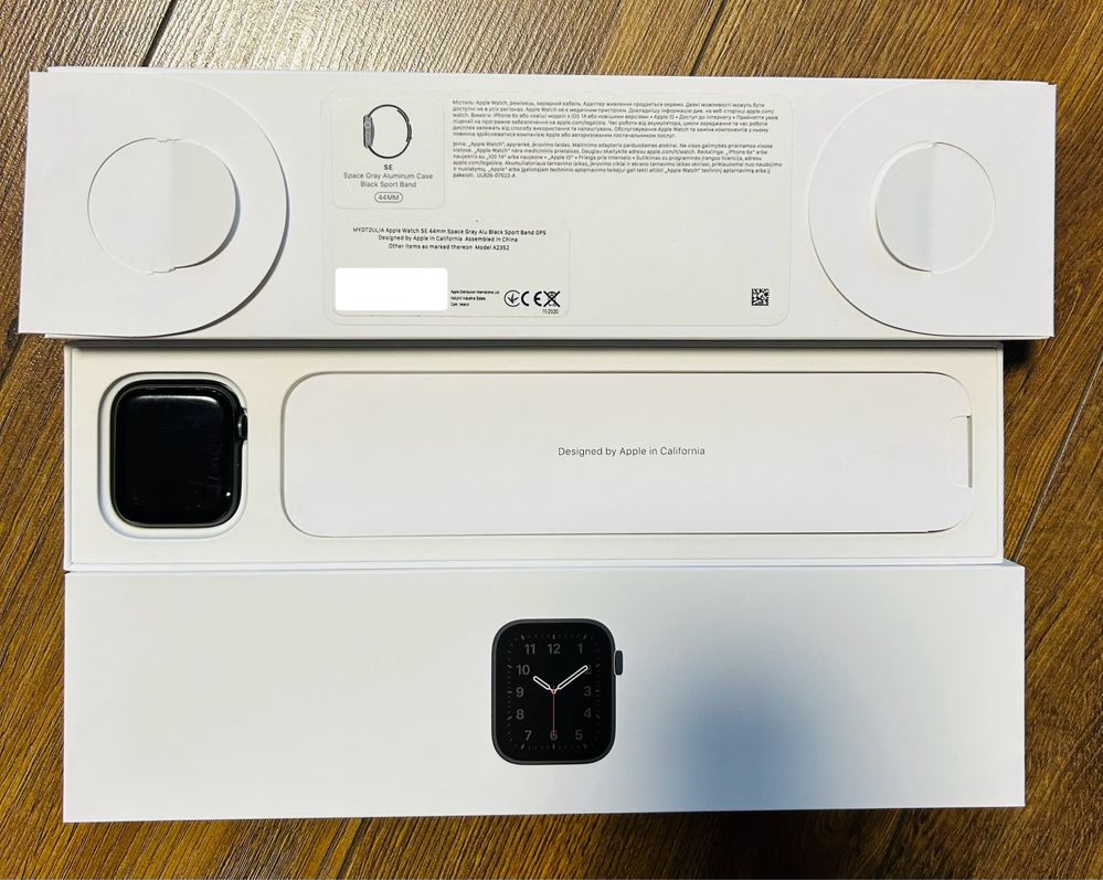 Apple watch SE Space gray 44mm