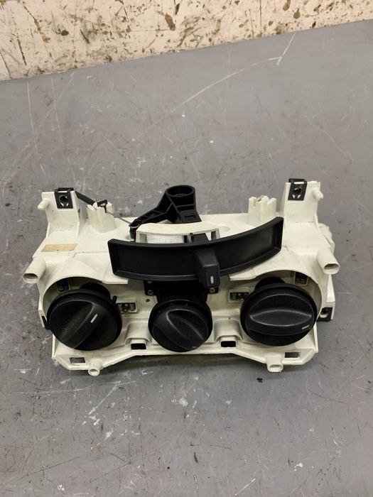Fiat Punto II 2 Panel Pokrętła Sterowania Nawiewu