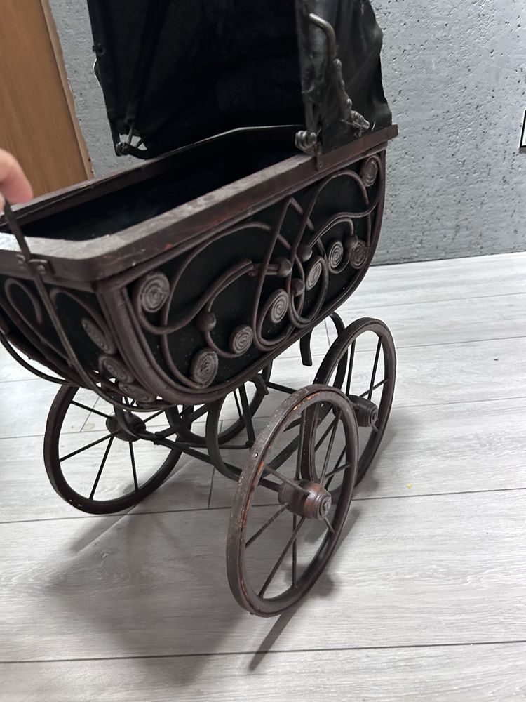 Wozek retro dla lalki
