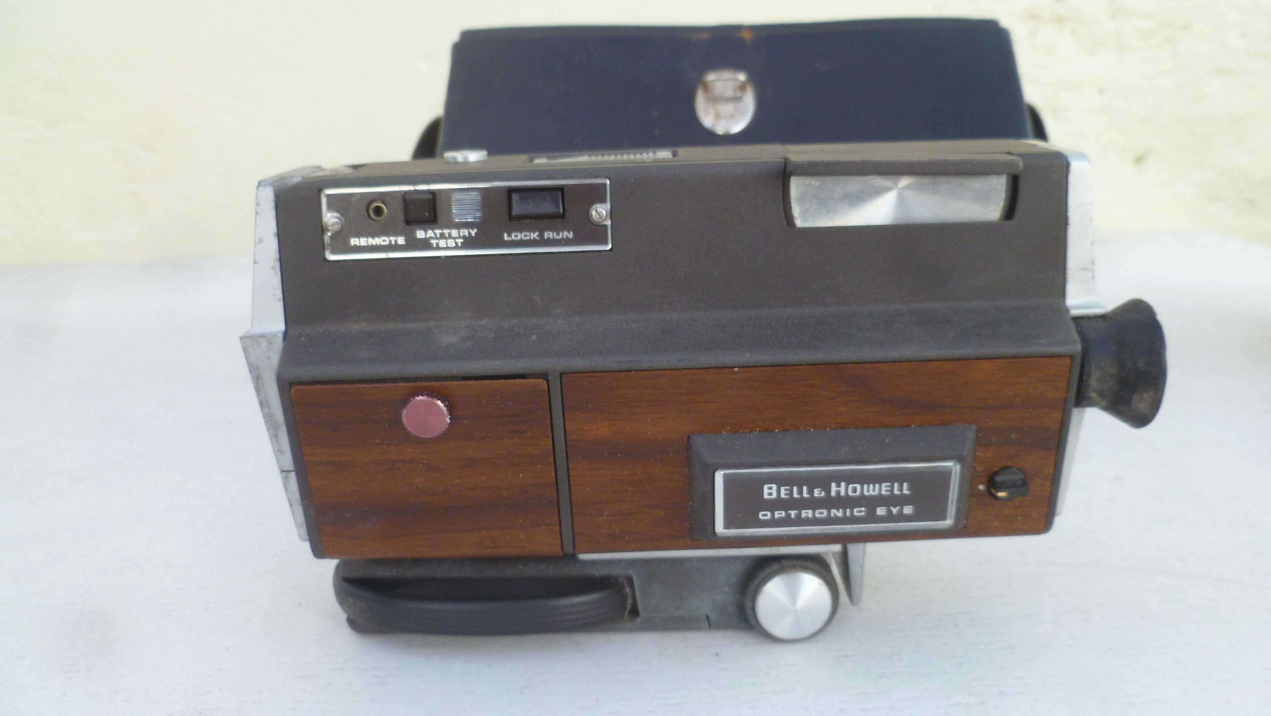 Máquina vintage de Filmar Bell & Howell