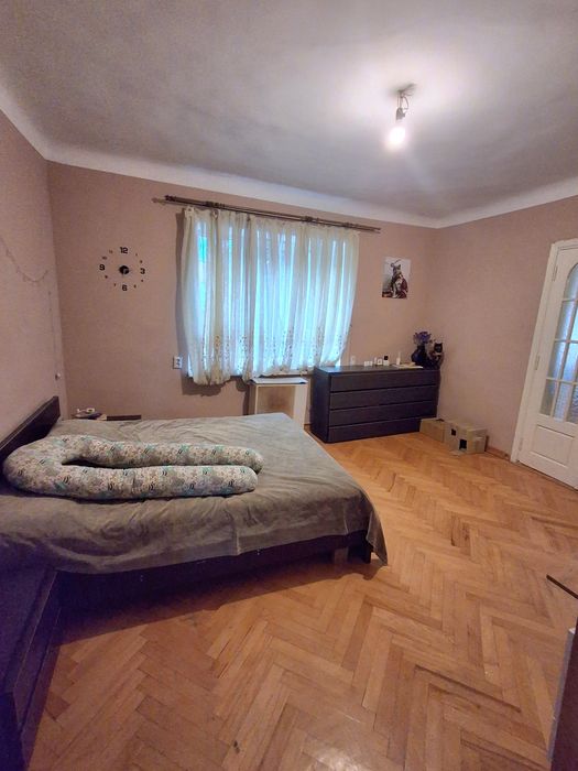 Продається 2-х кімнатна квартира біля парку Т.Г.Шевченка