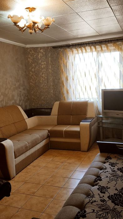 Сдам посут 1к кв . Закрытый двор.Есть зона барбекю. Свободна