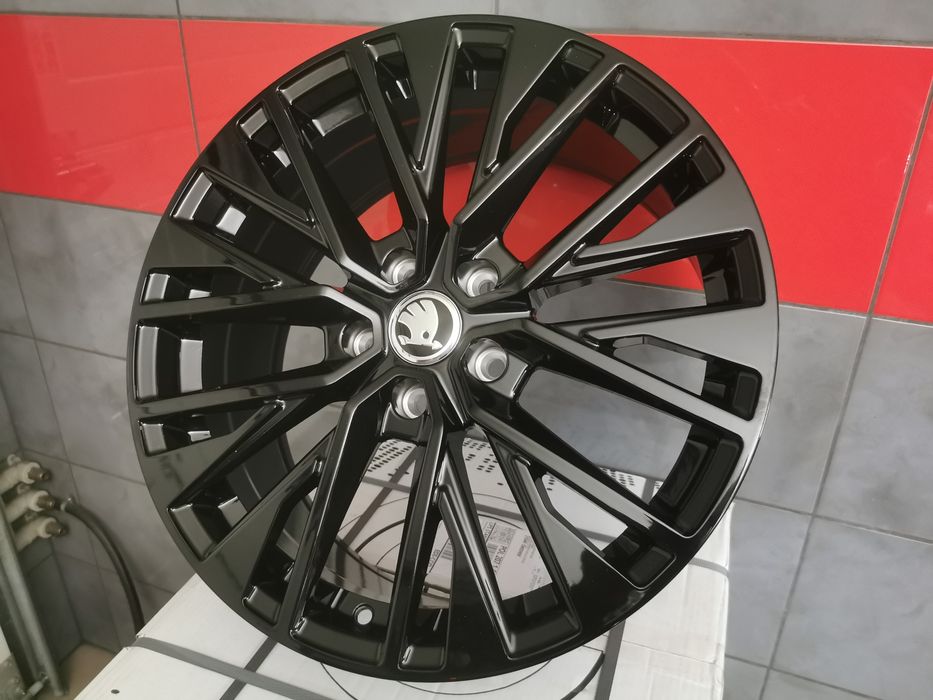 Nowe! Felgi 18" 5x112 Skoda VRS RS Superb Octavia VW Golf Passat Audi