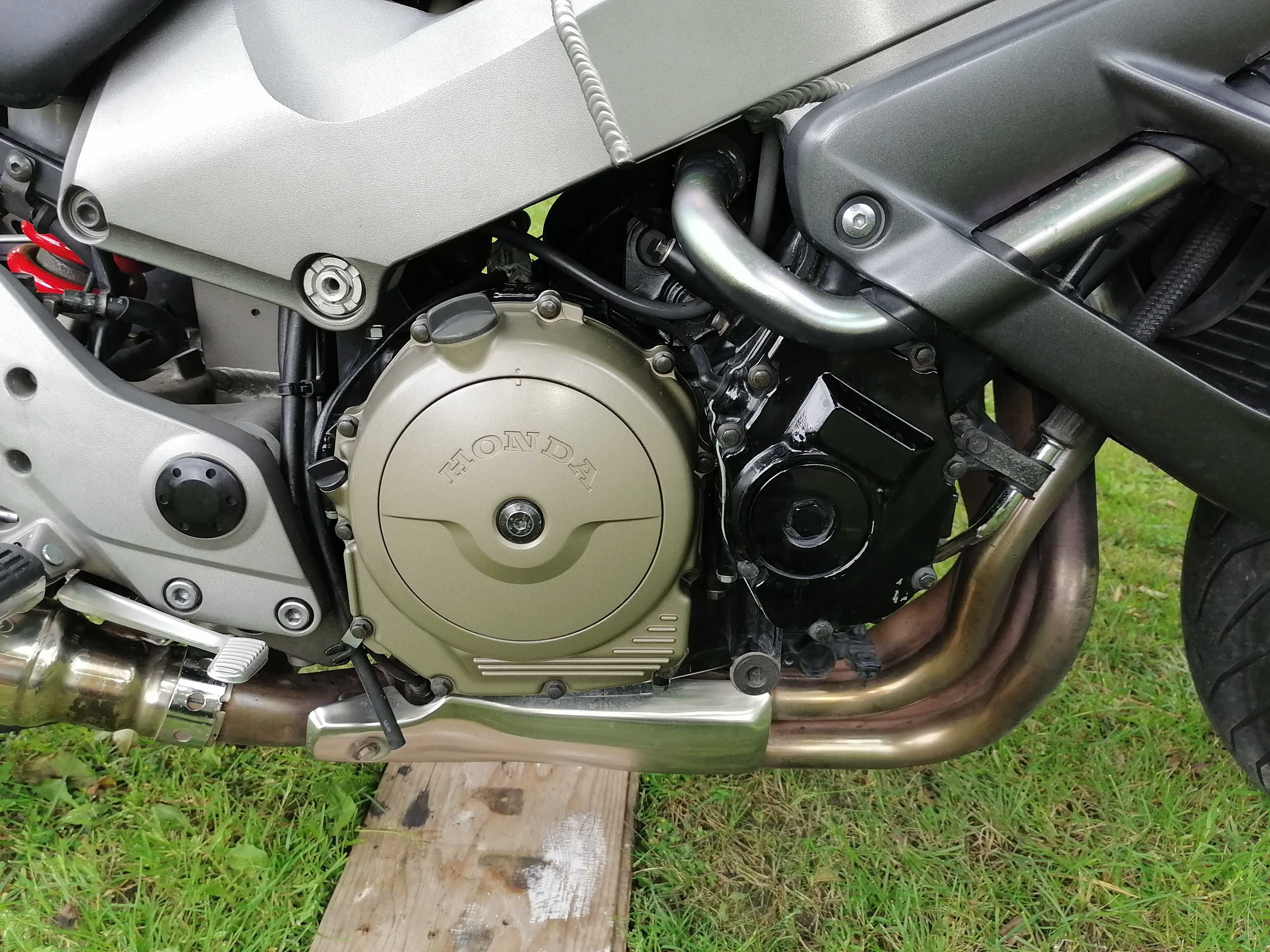 Honda X11 2000rok