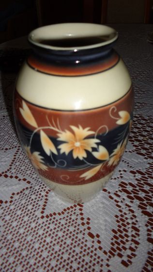 wazon stary porcelit