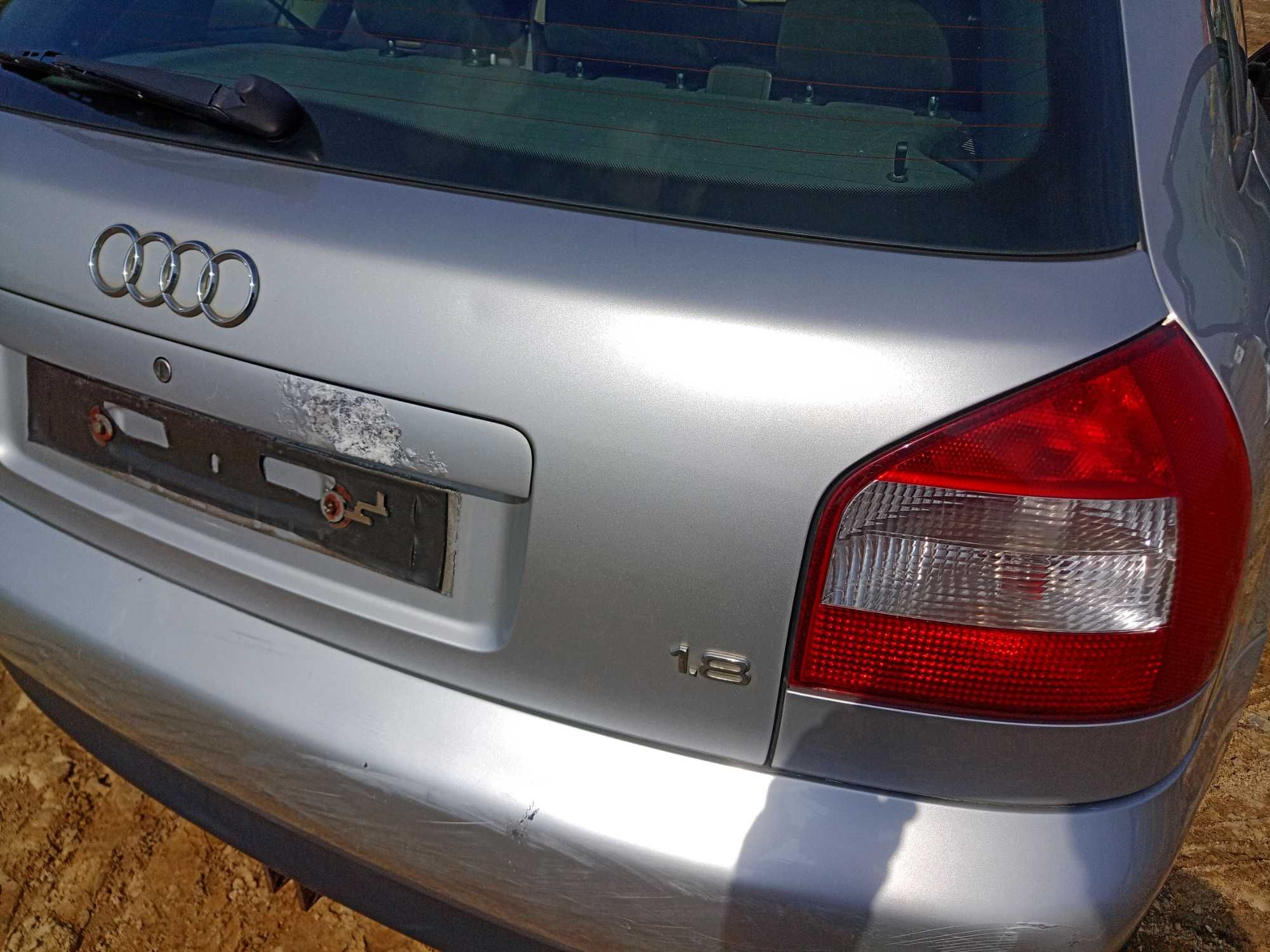 AUDI A3 8l klapa tyl bez malowania ly7w lift srebrna tył kompletna