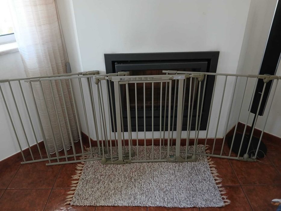 Protecção de lareira para criança