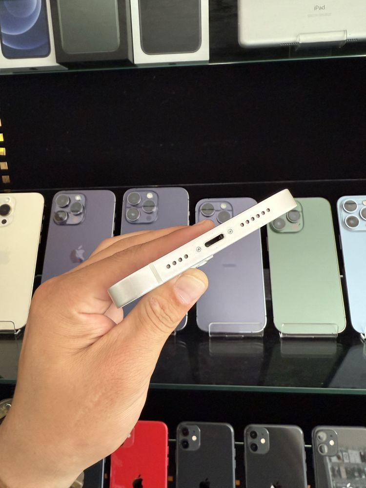 Ідеал iPhone 14 Plus 128gb Neverlock