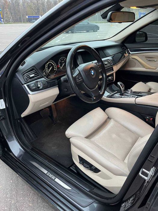 BMW F10 2012 года 525D Twin Power Turbo XDrive